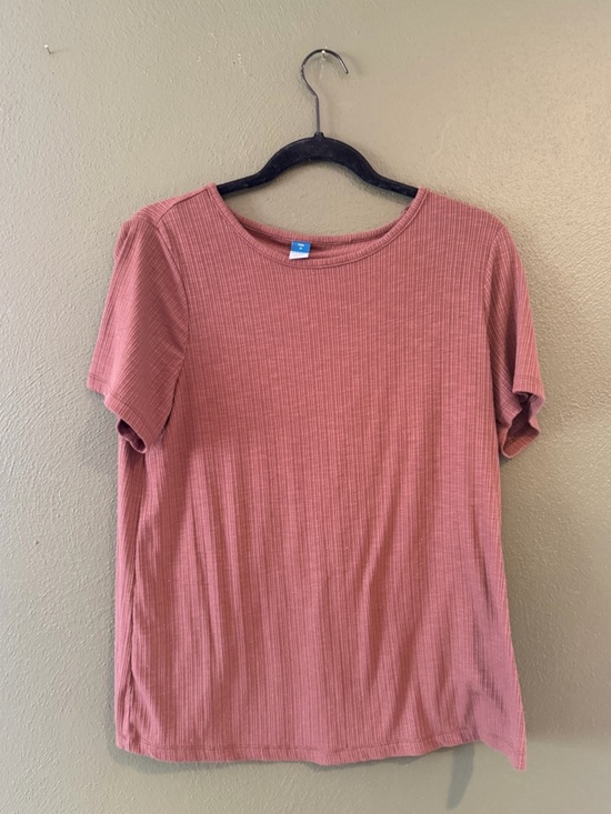 Old Navy Tops - Old Navy Ribbed Short-Sleeve Tee in Dusty Rose